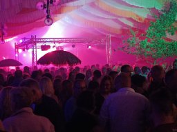 2024-07-27_private_Bilder_UFO_Revival_Party